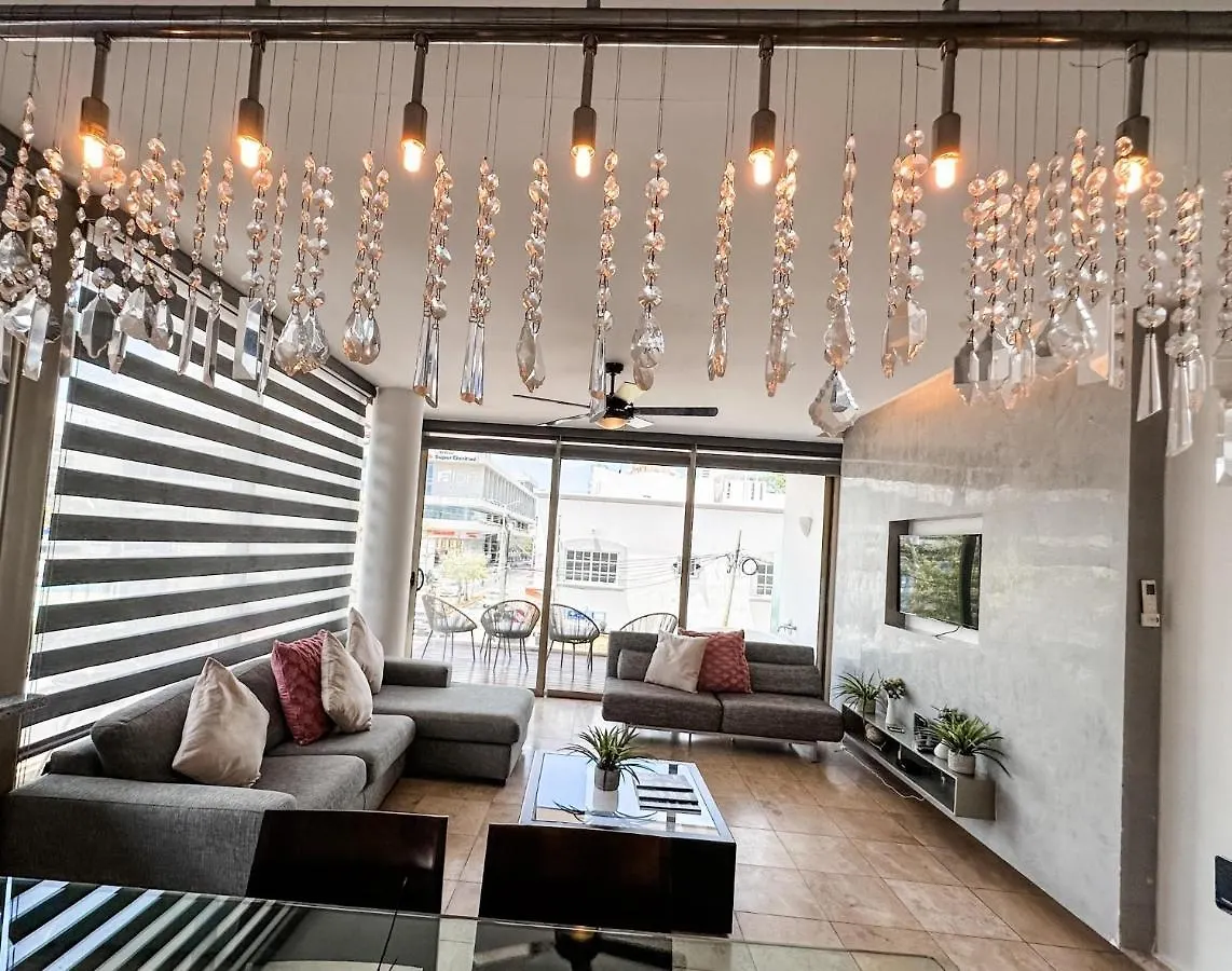 Dc 1103 Trendy Condo In Mamitas Beach Area Half Block To 5Th 0*, Playa del Carmen