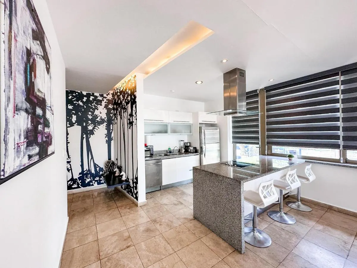 Dc 1103 Trendy Condo In Mamitas Beach Area Half Block To 5Th Mexico
