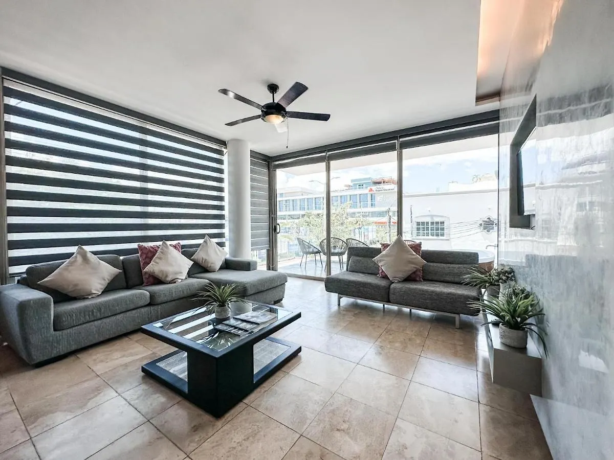 Dc 1103 Trendy Condo In Mamitas Beach Area Half Block To 5Th Playa del Carmen