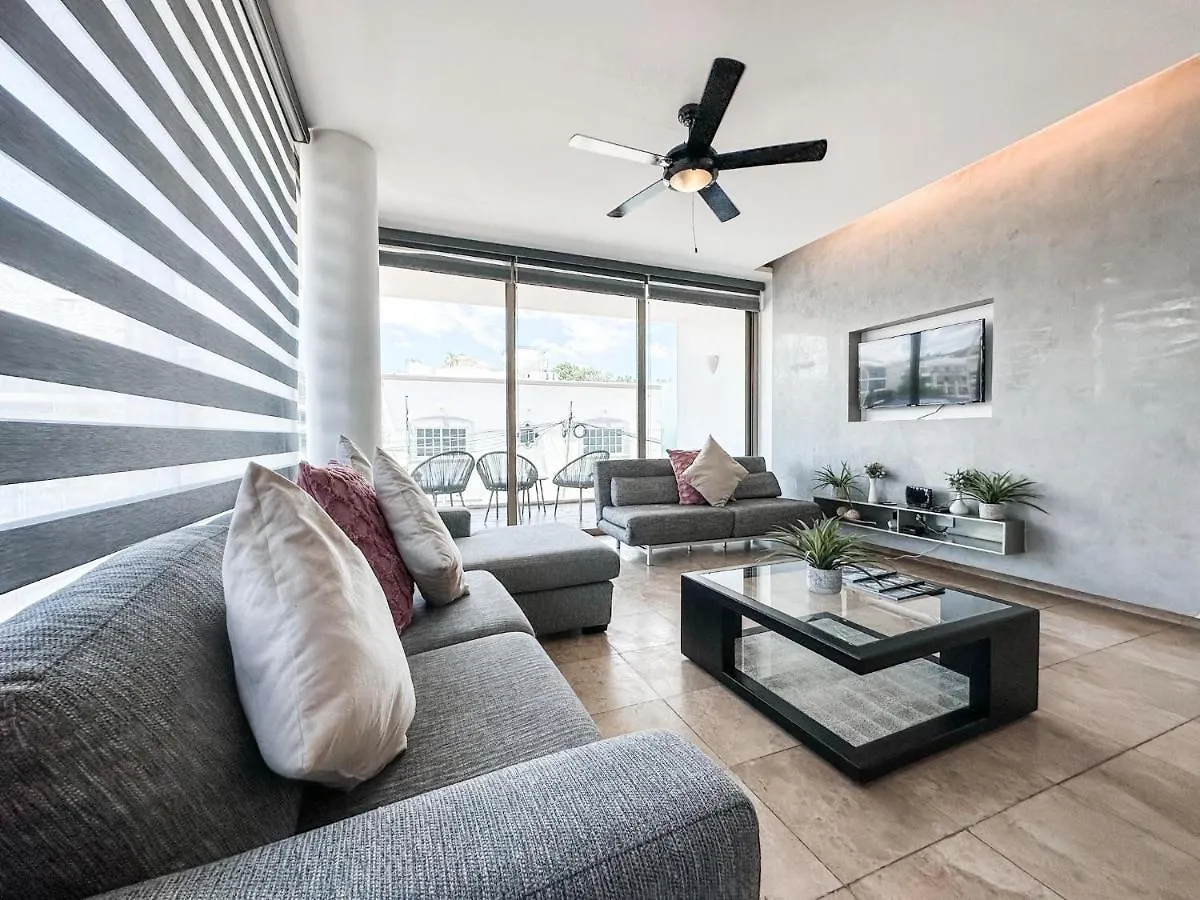 Dc 1103 Trendy Condo In Mamitas Beach Area Half Block To 5Th Apartment