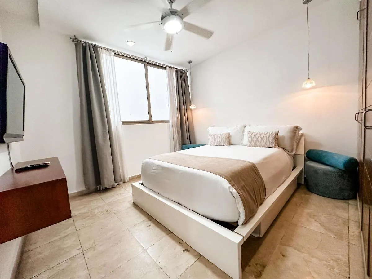 Dc 1103 Trendy Condo In Mamitas Beach Area Half Block To 5Th Mexico