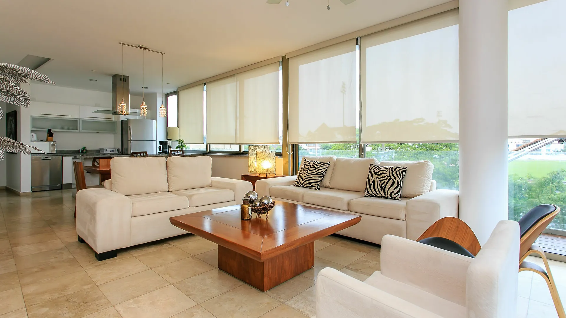 Dc 1103 Trendy Condo In Mamitas Beach Area Half Block To 5Th 0*, Playa del Carmen Mexico